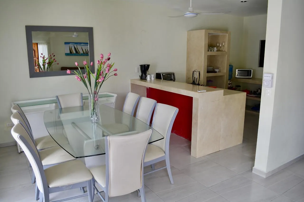 Apartment Suites Sanrey Puerto Morelos